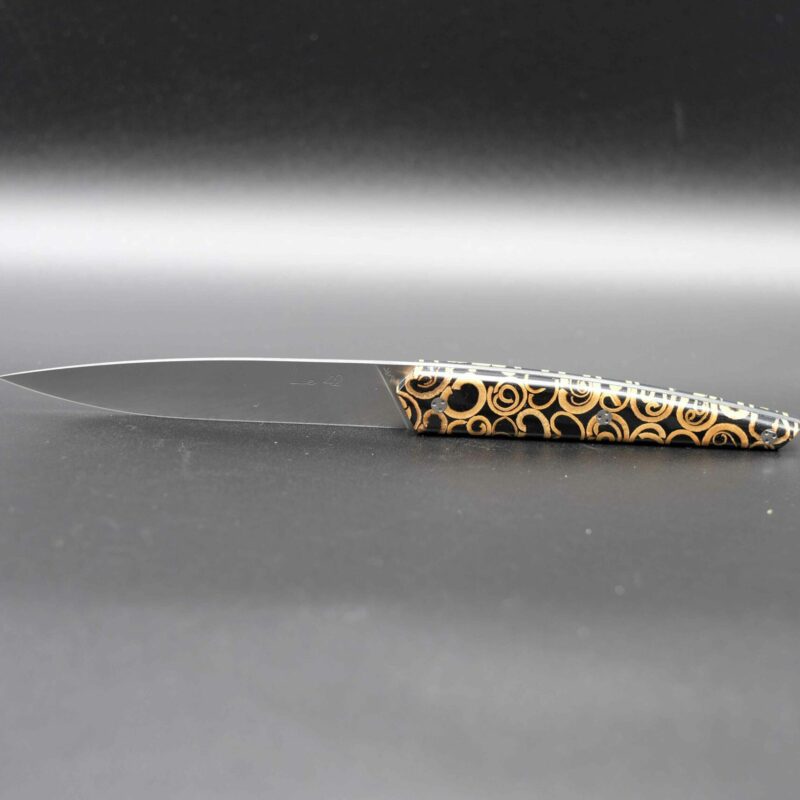 Le 42 Table Cannelle