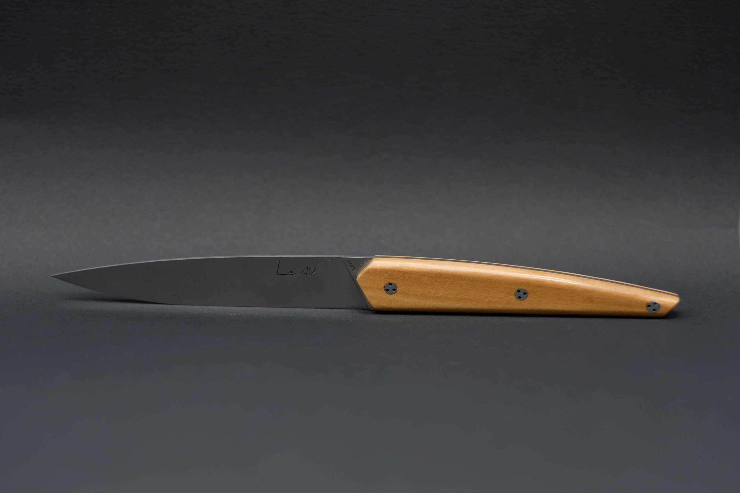 Essence bois de cerisier